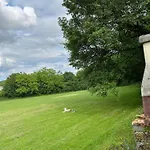 Le Clos Des Fées Montaigu-de-Quercy